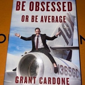 Book: Be Obsessed or Be Average
